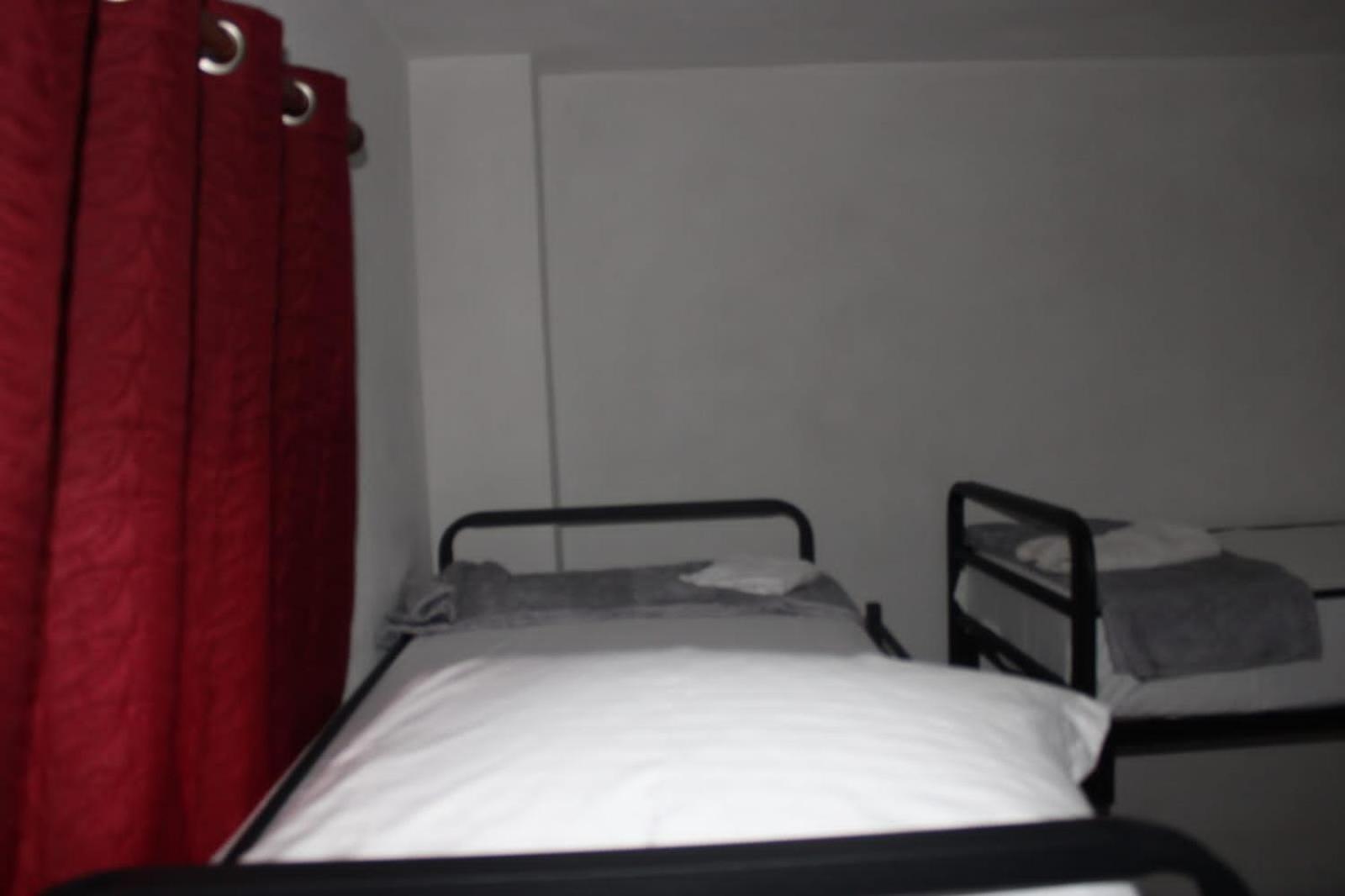 Crew Hostel Tirana Buitenkant foto
